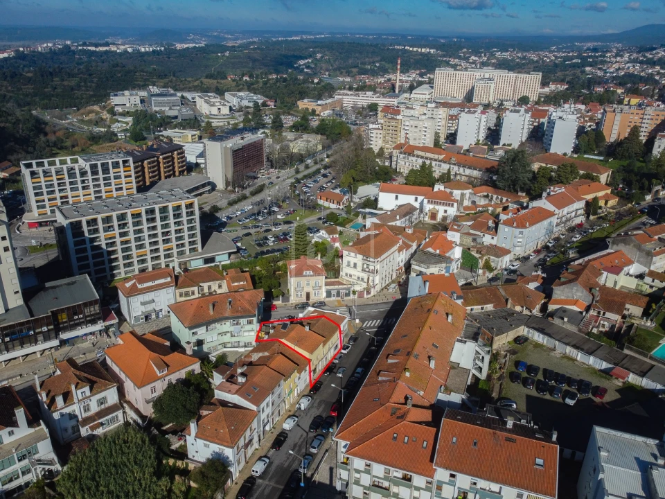 Prédio para Venda em Santo Antonio dos Olivais Foto 1