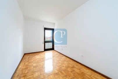 Moradia T2 para Venda em Perafita, Lavra e Santa Cruz do Bispo