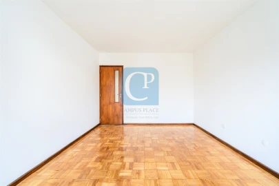 Moradia T2 para Venda em Perafita, Lavra e Santa Cruz do Bispo