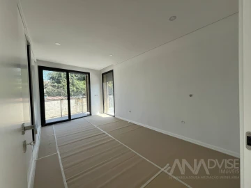 Moradia T3 para Venda em São João de Lourosa