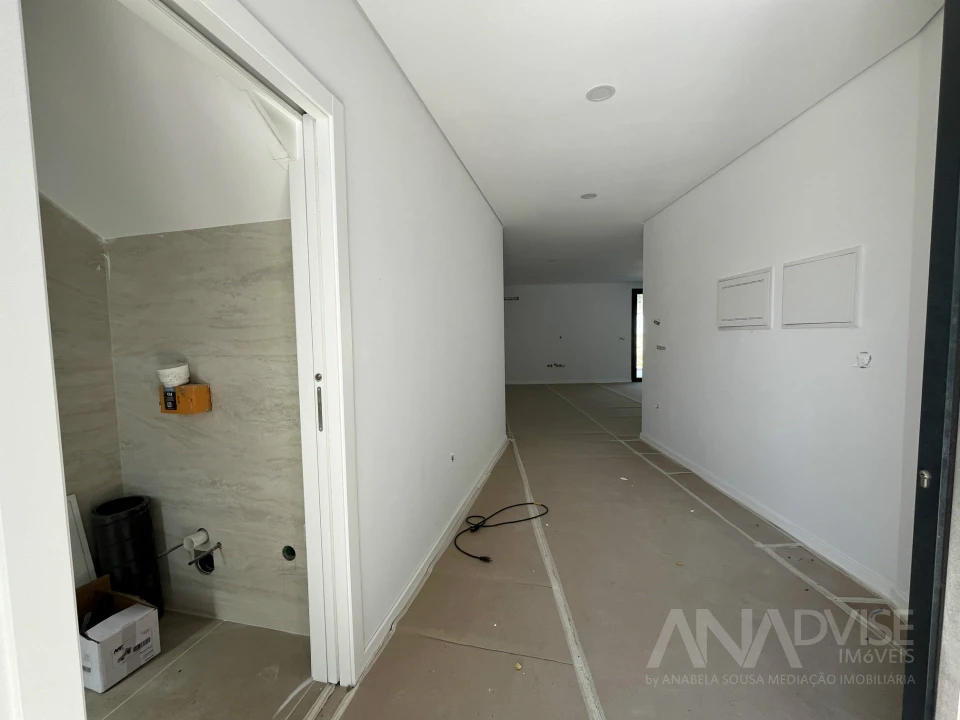 Moradia T3 para Venda em São João de Lourosa Foto 10