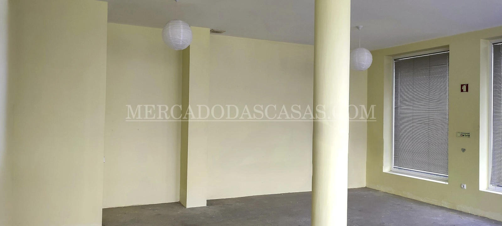 Loja para Arrendamento em Esmoriz Foto 3