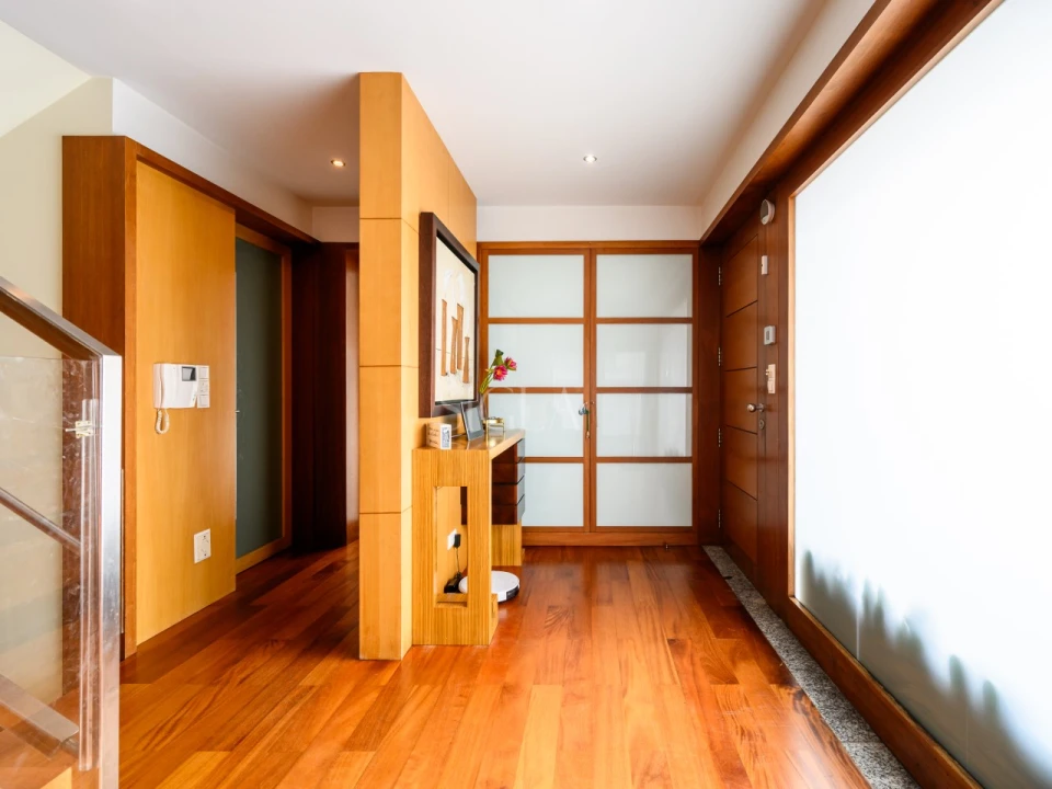 Moradia T4 para Arrendamento em Canidelo Foto 9