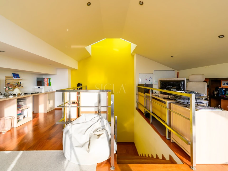 Moradia T4 para Arrendamento em Canidelo Foto 28