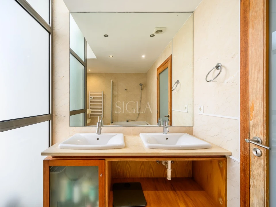 Moradia T4 para Arrendamento em Canidelo Foto 29