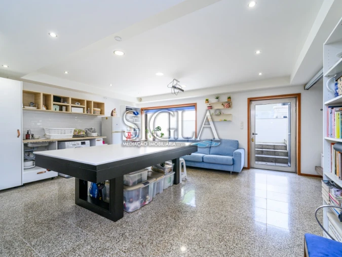 Moradia T4 para Arrendamento em Canidelo Foto 11