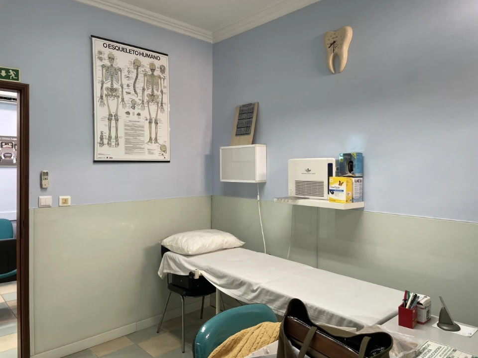 Escritório para Arrendamento em Póvoa de Santo Adrião e Olival Basto Foto 1