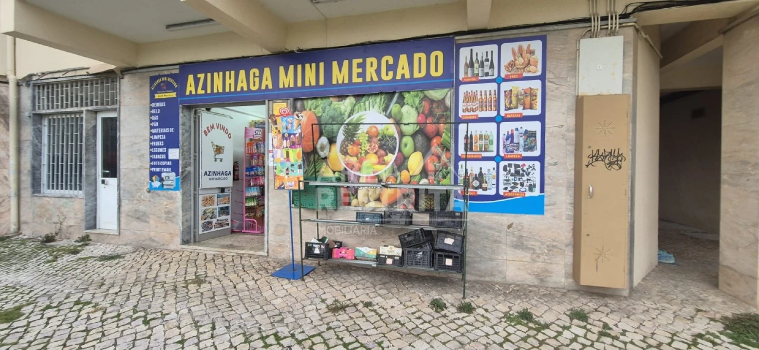 Loja para Venda em Rio de Mouro Foto 2