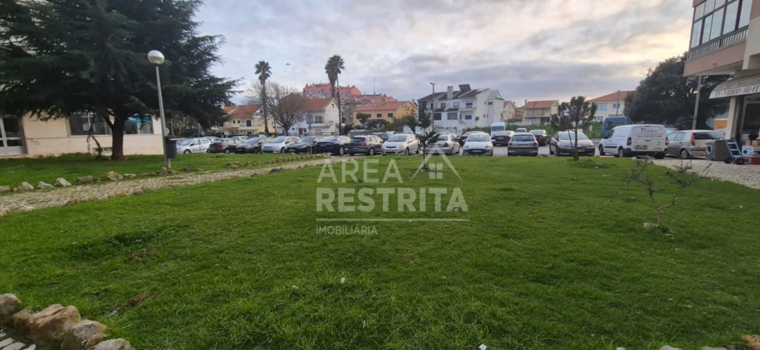 Loja para Venda em Rio de Mouro Foto 9