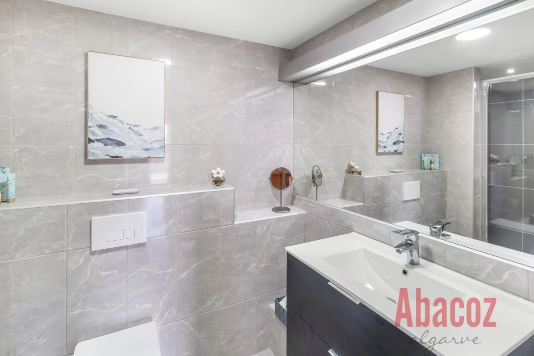 Apartamento T2 para Venda em Lagos (São Sebastião e Santa Maria) Foto 10