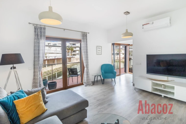 Apartamento T2 para Venda em Lagos (São Sebastião e Santa Maria) Foto 1