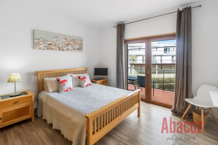 Apartamento T2 para Venda em Lagos (São Sebastião e Santa Maria) Foto 7