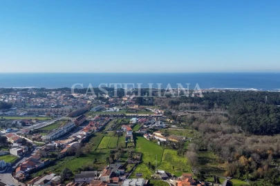 Moradia T4 para Venda em Madalena