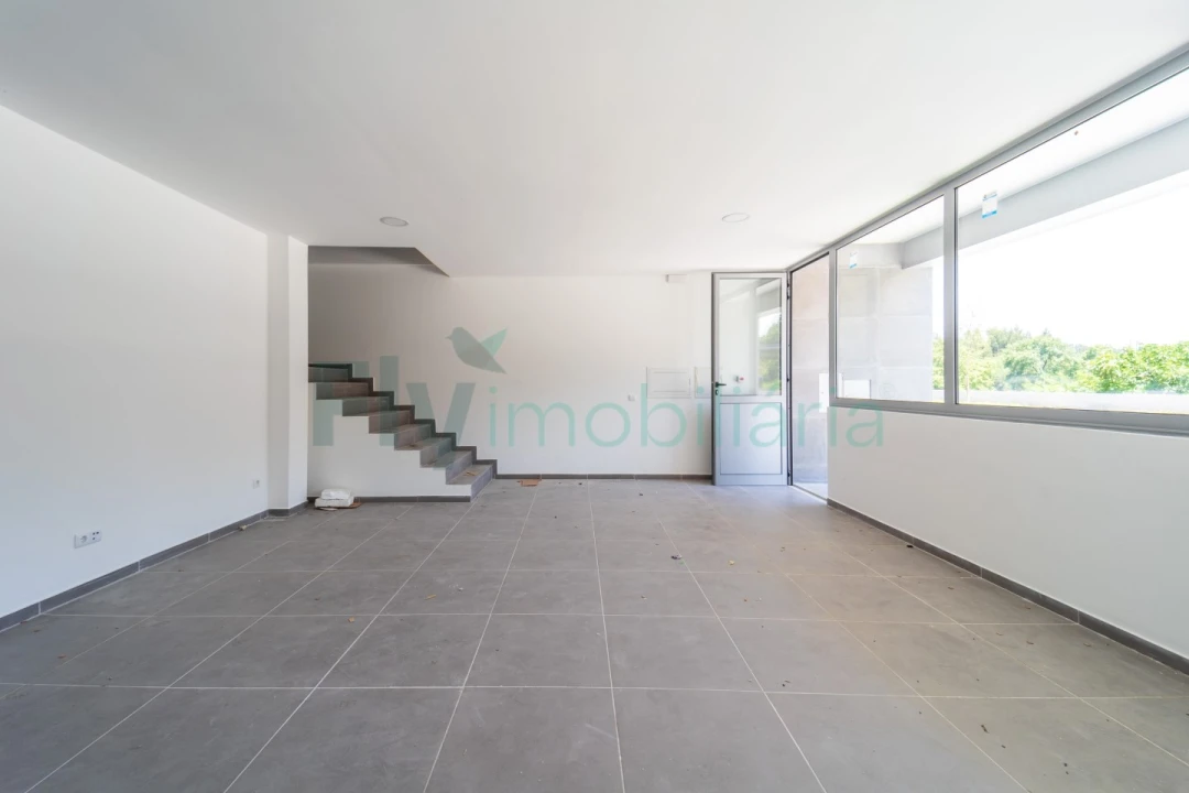 Armazém para Arrendamento em Vila Nova do Campo Foto 17