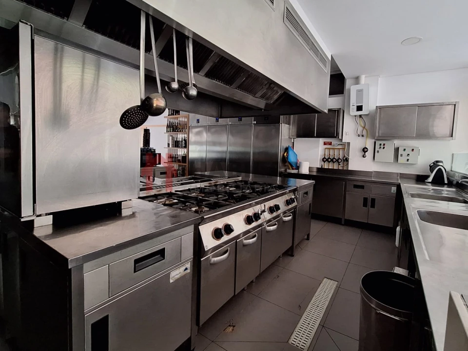 Negócio para Cedência de Quotas em Cidade da Maia Foto 1