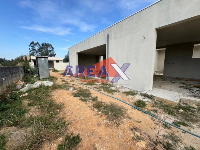 Moradia T3 para Venda em Loureiro Foto 26