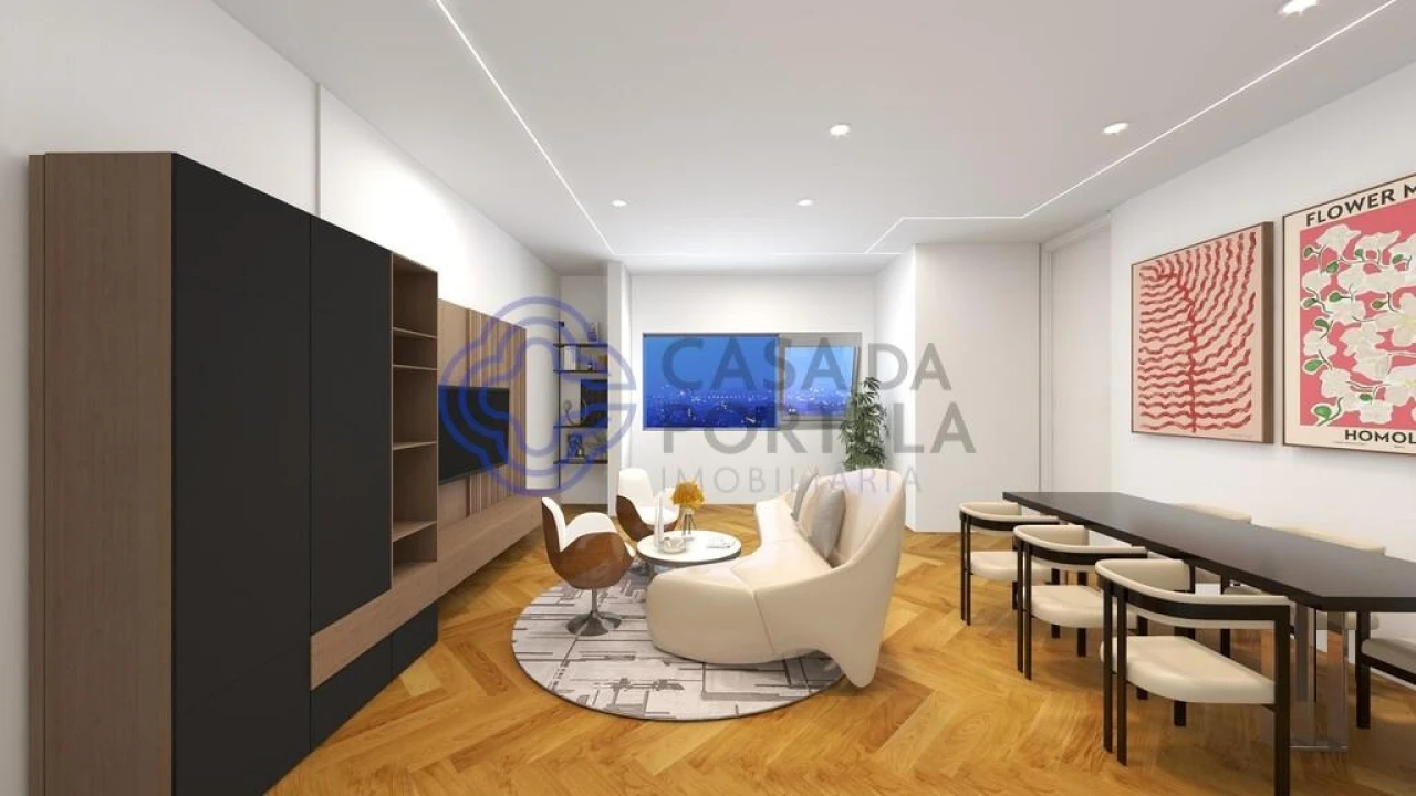 Apartamento T4 para Venda em Cedofeita, Santo Ildefonso, Sé, Miragaia, São Nicolau e Vitória Foto 2