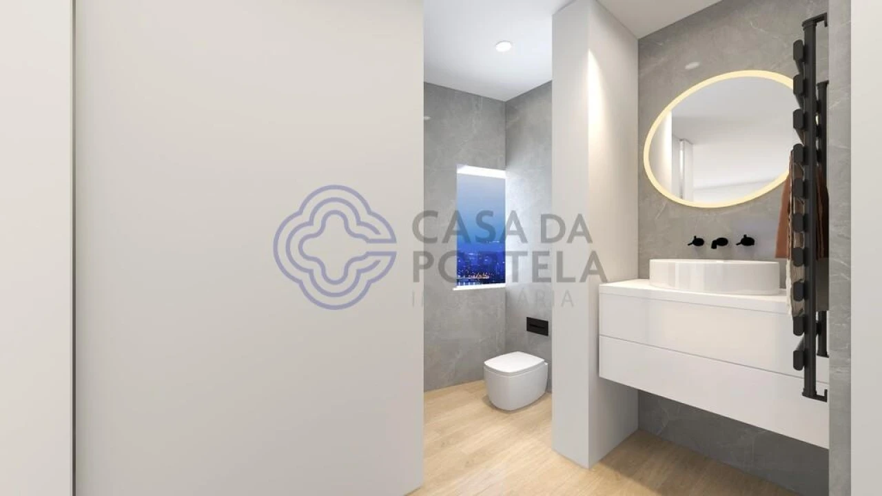 Apartamento T4 para Venda em Cedofeita, Santo Ildefonso, Sé, Miragaia, São Nicolau e Vitória Foto 29