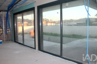 Moradia T3 para Venda em Castelo do Neiva