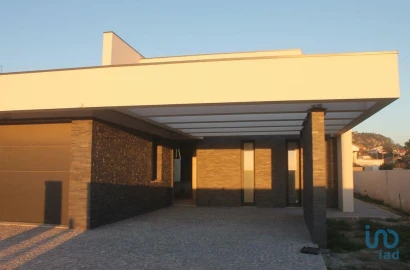 Moradia T3 para Venda em Castelo do Neiva