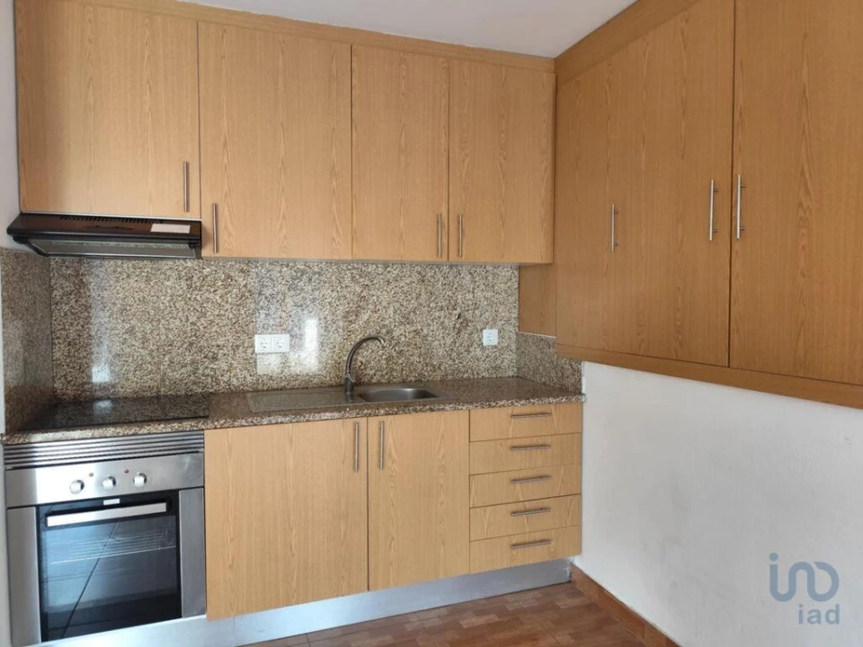 Apartamento T3 para Venda em Mogadouro, Valverde, Vale de Porco e Vilar de Rei Foto 1