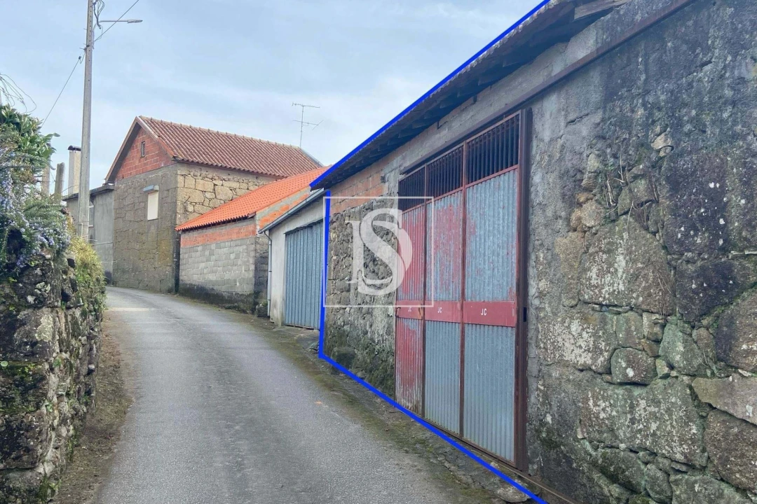 Terreno para Venda em Molelos Foto 6