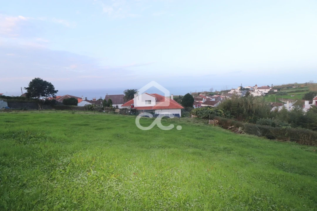 Moradia T5 para Venda em Maia Foto 51