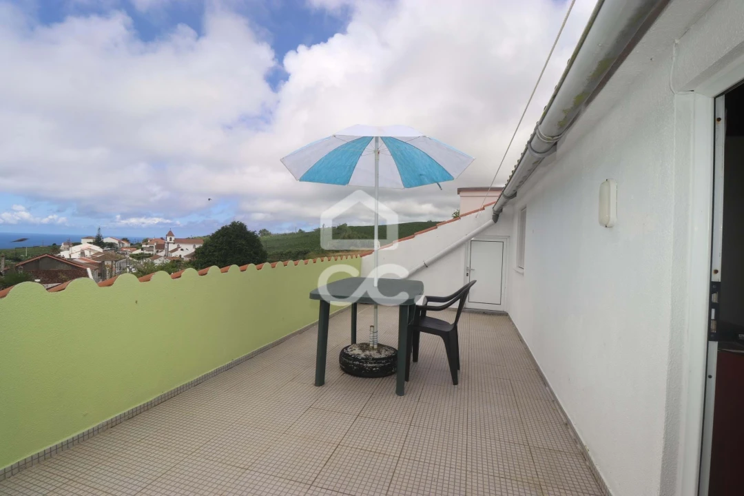 Moradia T5 para Venda em Maia Foto 56