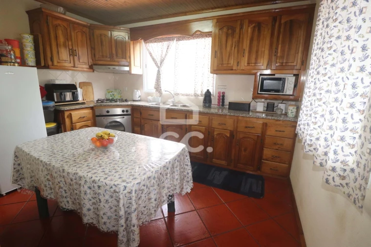 Moradia T5 para Venda em Maia Foto 40