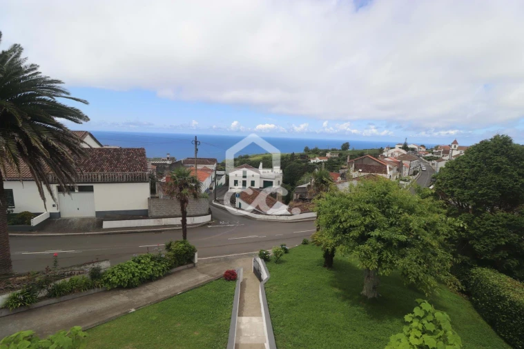 Moradia T5 para Venda em Maia Foto 57