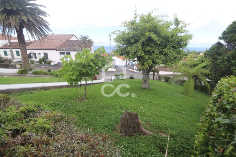 Moradia T5 para Venda em Maia Foto 6