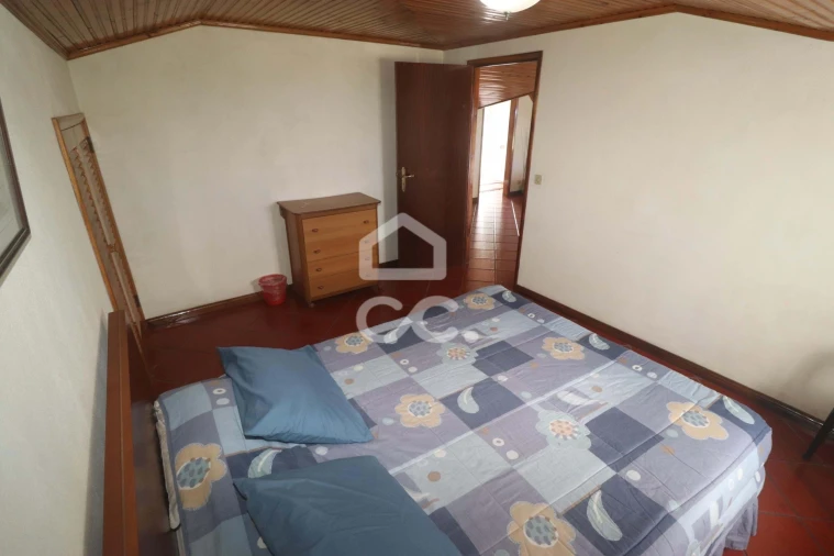 Moradia T5 para Venda em Maia Foto 46