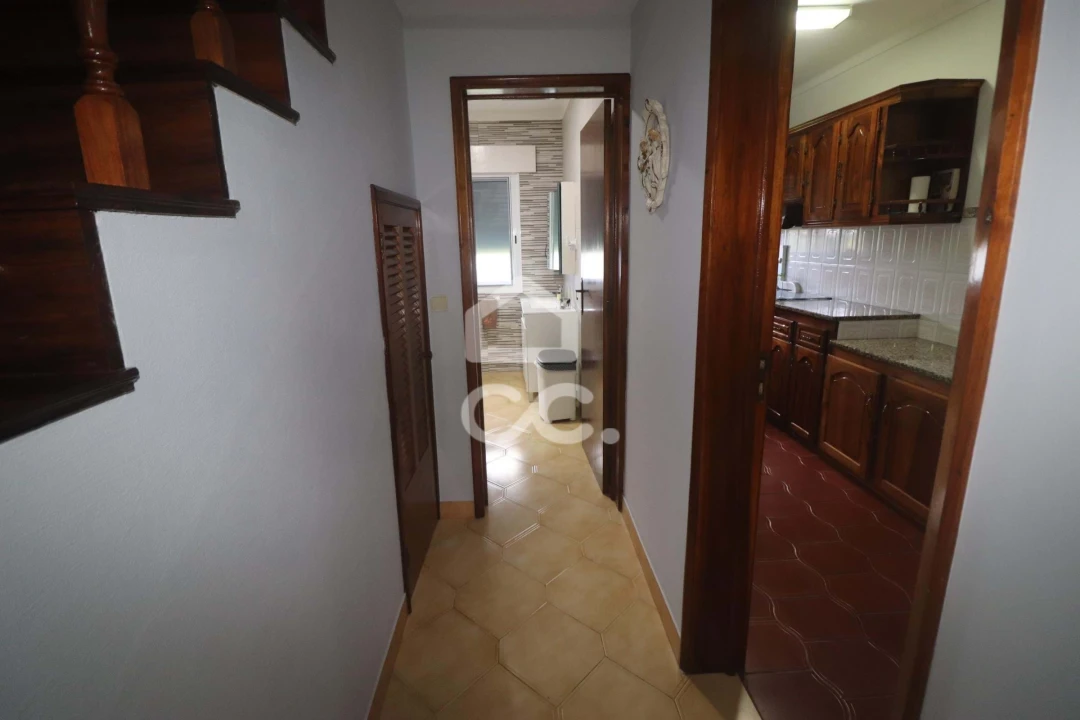 Moradia T5 para Venda em Maia Foto 26