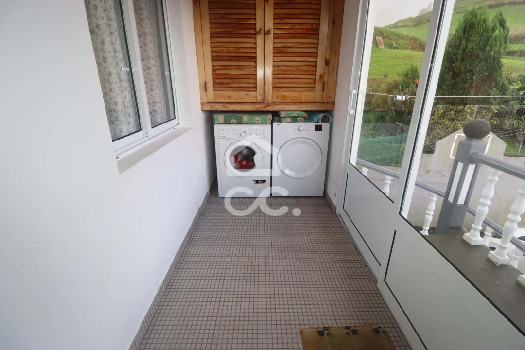 Moradia T5 para Venda em Maia Foto 32