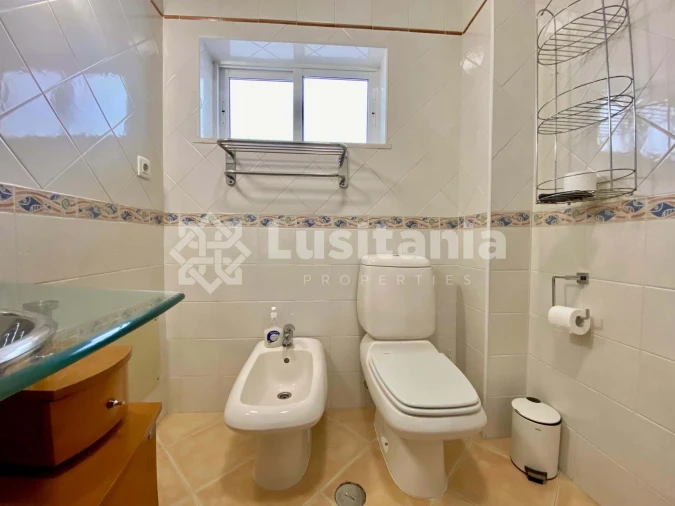 Apartamento T2 para Venda em Quarteira Foto 22