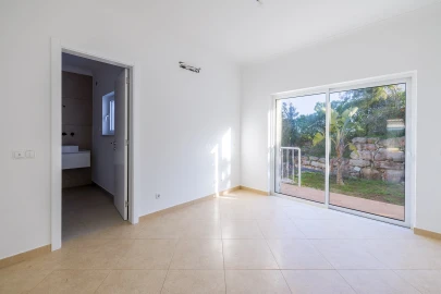 Moradia T4 para Venda em Budens