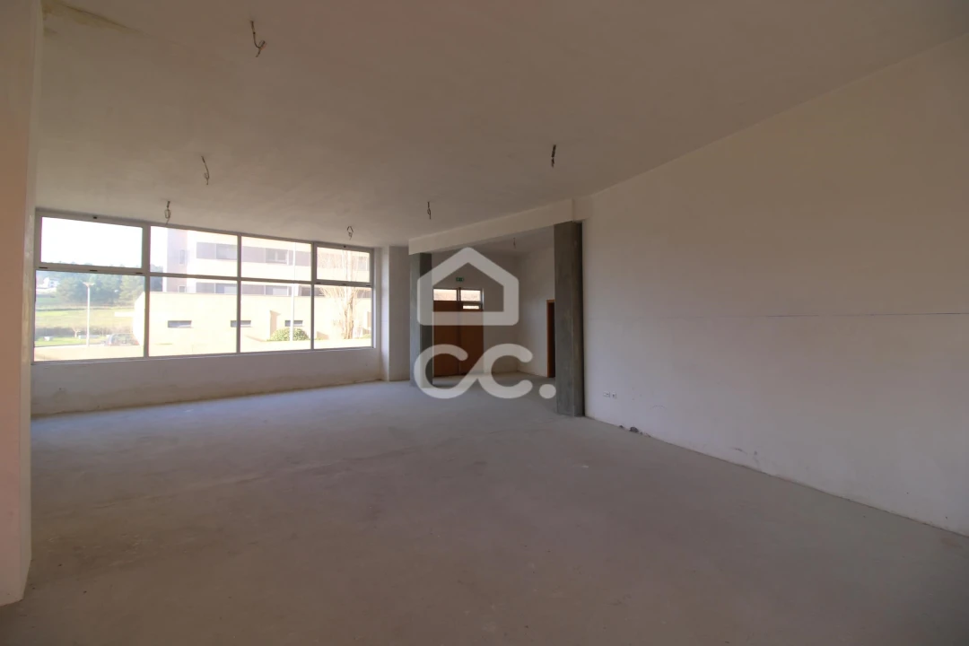 Negócio para Venda em Santa Maria Maior Foto 3