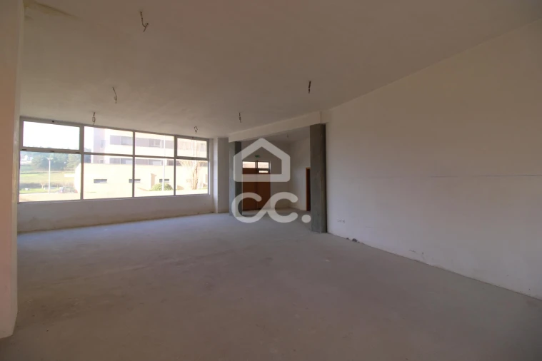 Negócio para Venda em Santa Maria Maior Foto 3