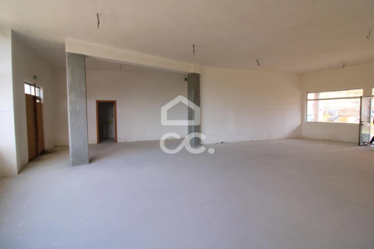 Negócio para Venda em Santa Maria Maior Foto 11