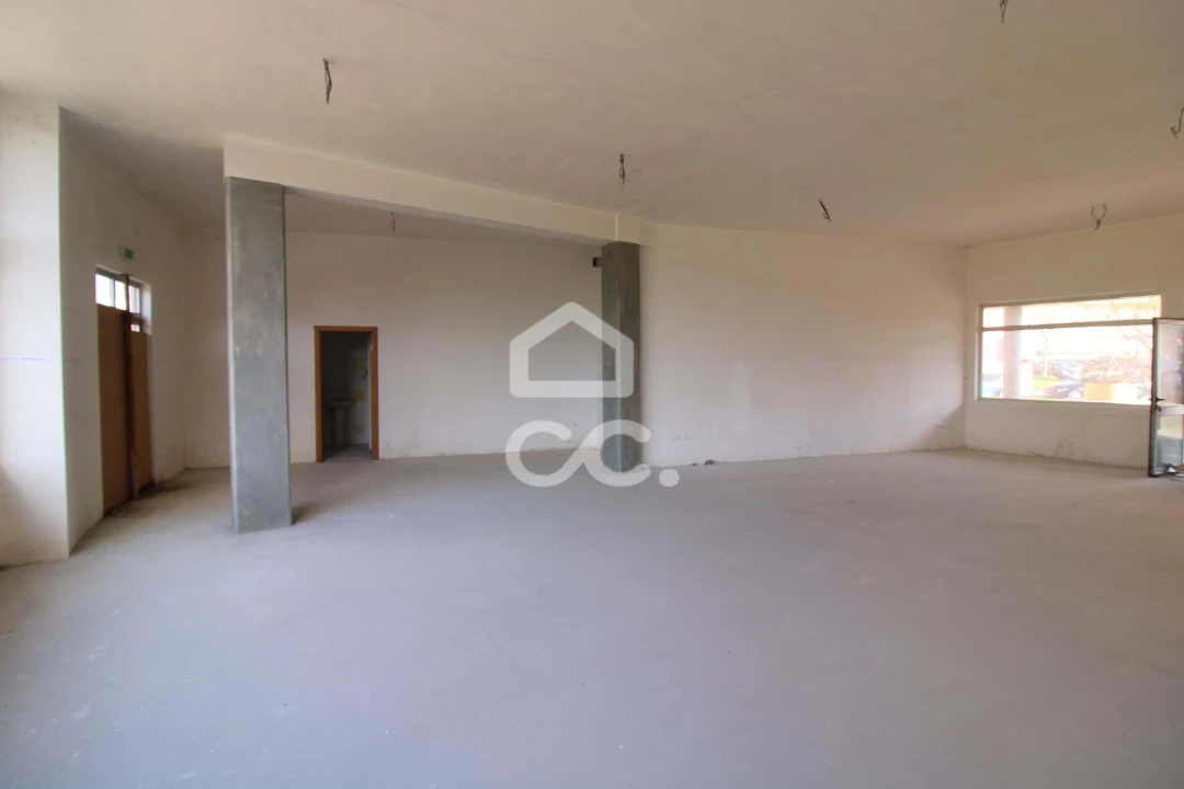 Negócio para Venda em Santa Maria Maior Foto 10