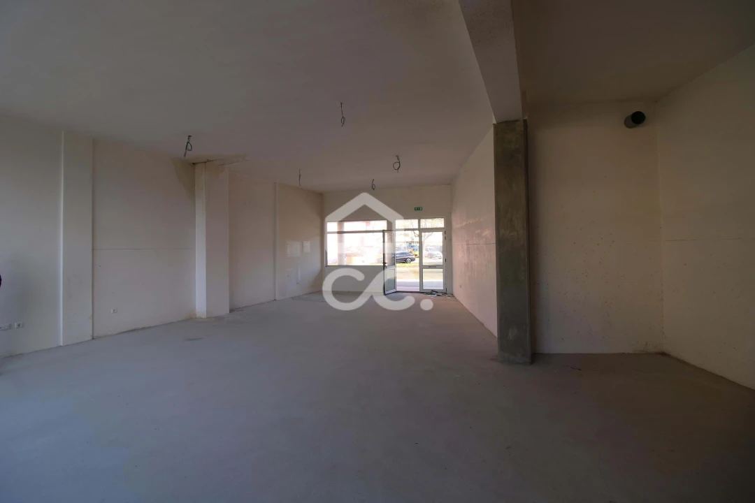 Negócio para Venda em Santa Maria Maior Foto 10