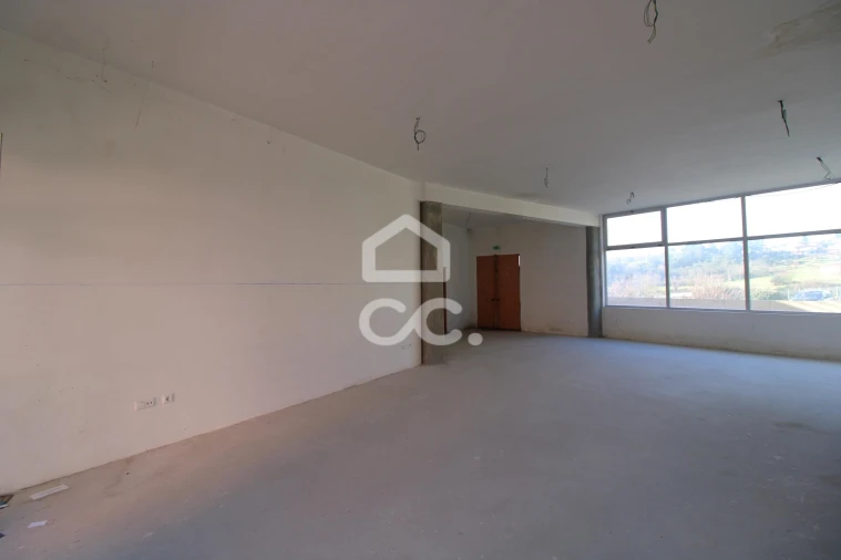 Negócio para Venda em Santa Maria Maior Foto 6