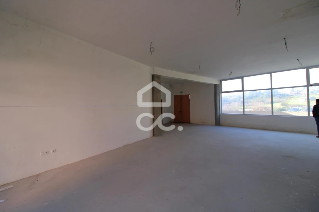 Negócio para Venda em Santa Maria Maior Foto 8