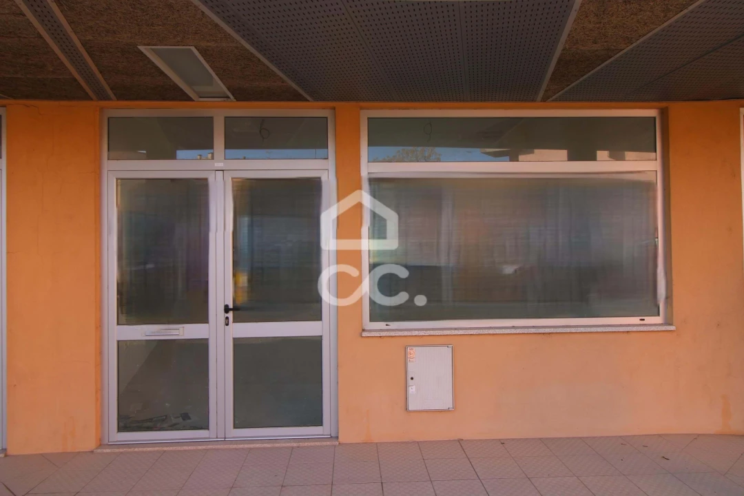 Negócio para Venda em Santa Maria Maior Foto 13