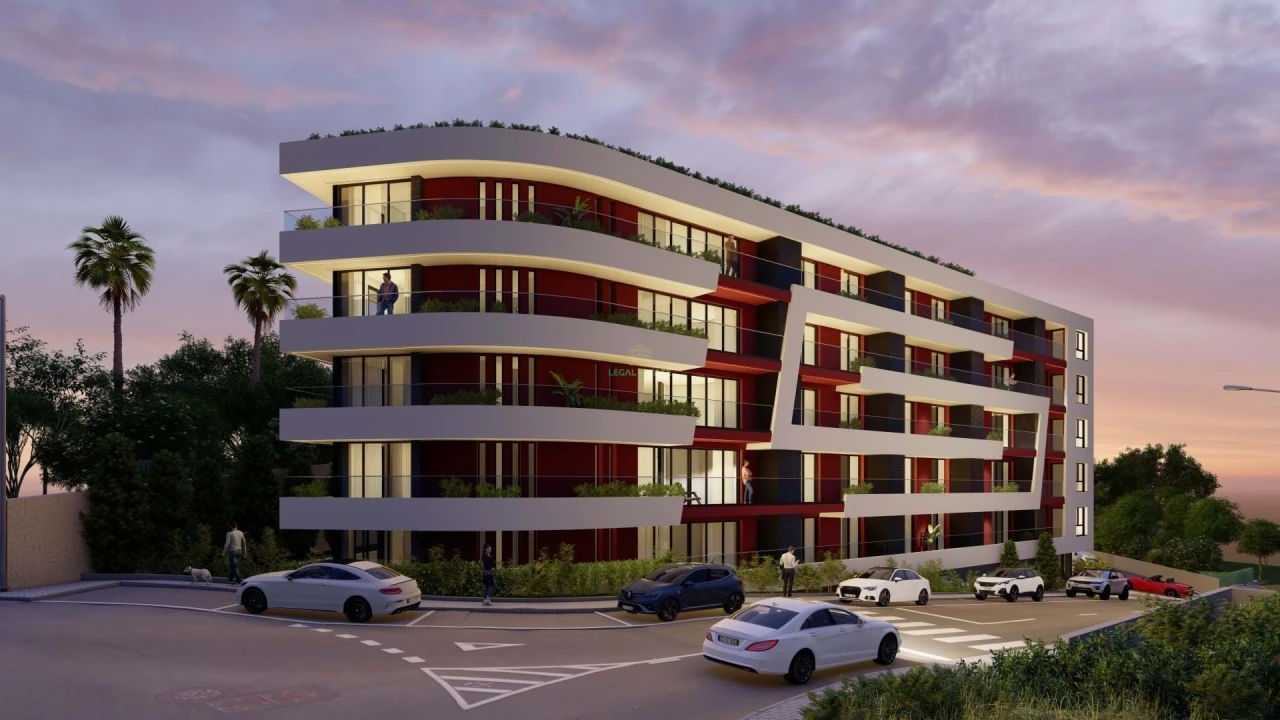 Apartamento T1 para Venda em Caniço Foto 8