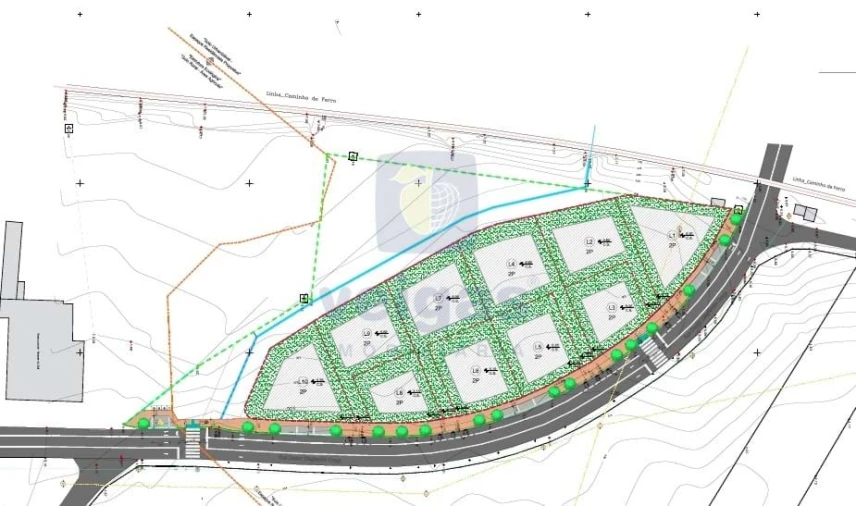 Terreno para Venda em Tornada e Salir do Porto Foto 1