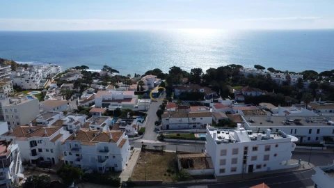 Terreno para Venda em Albufeira e Olhos de Água