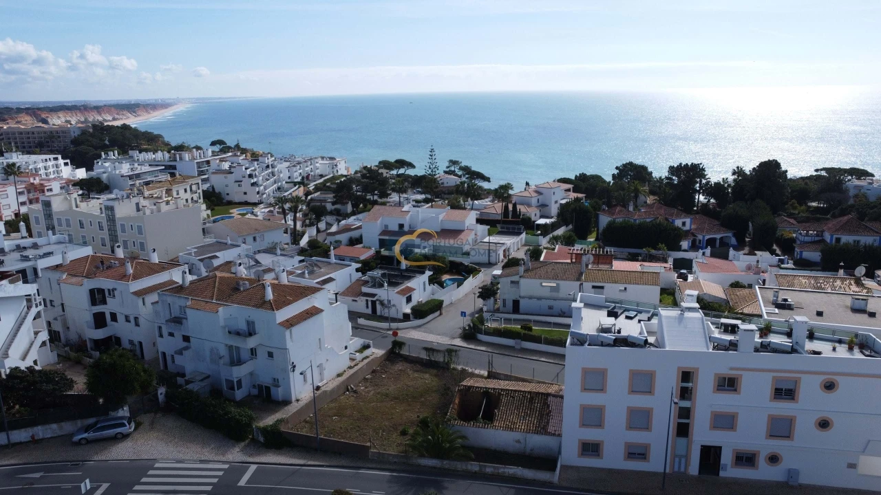 Terreno para Venda em Albufeira e Olhos de Água Foto 13
