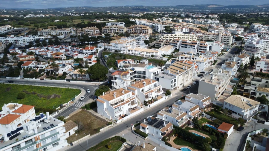 Terreno para Venda em Albufeira e Olhos de Água Foto 25