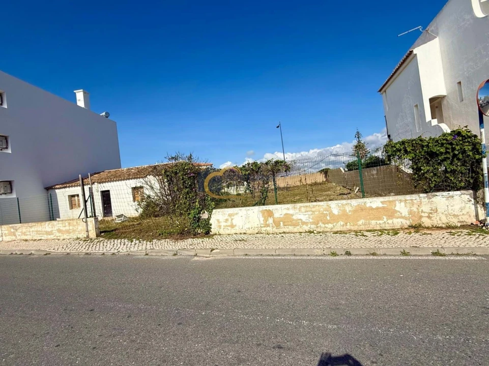 Terreno para Venda em Albufeira e Olhos de Água Foto 9